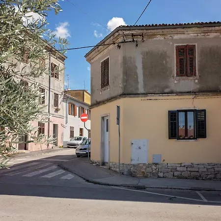 Arena Διαμέρισμα *