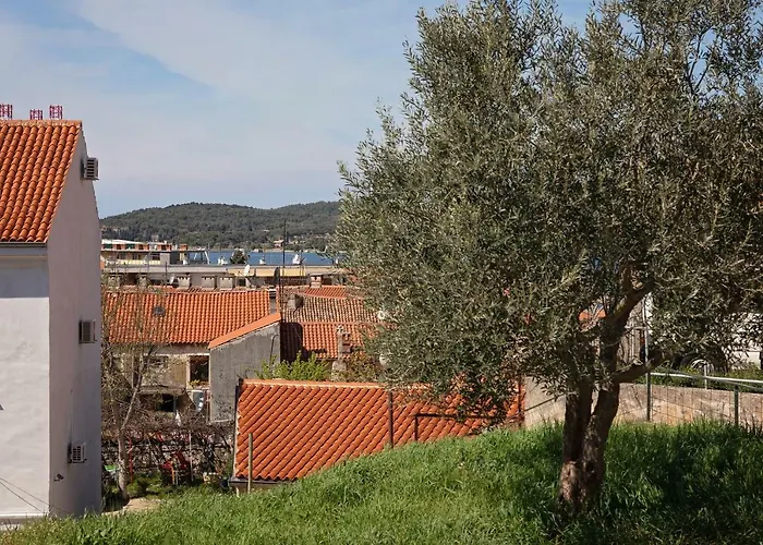 Arena Διαμέρισμα *