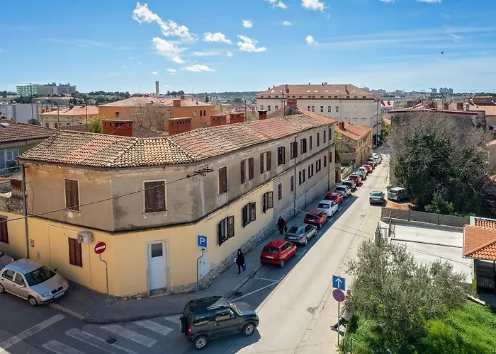 Arena Διαμέρισμα *